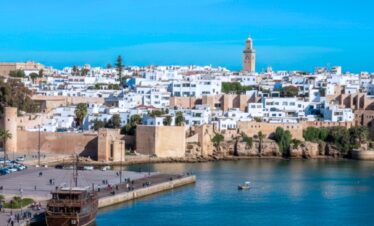 4 العرض(ثلاث وأربعة نجوم)